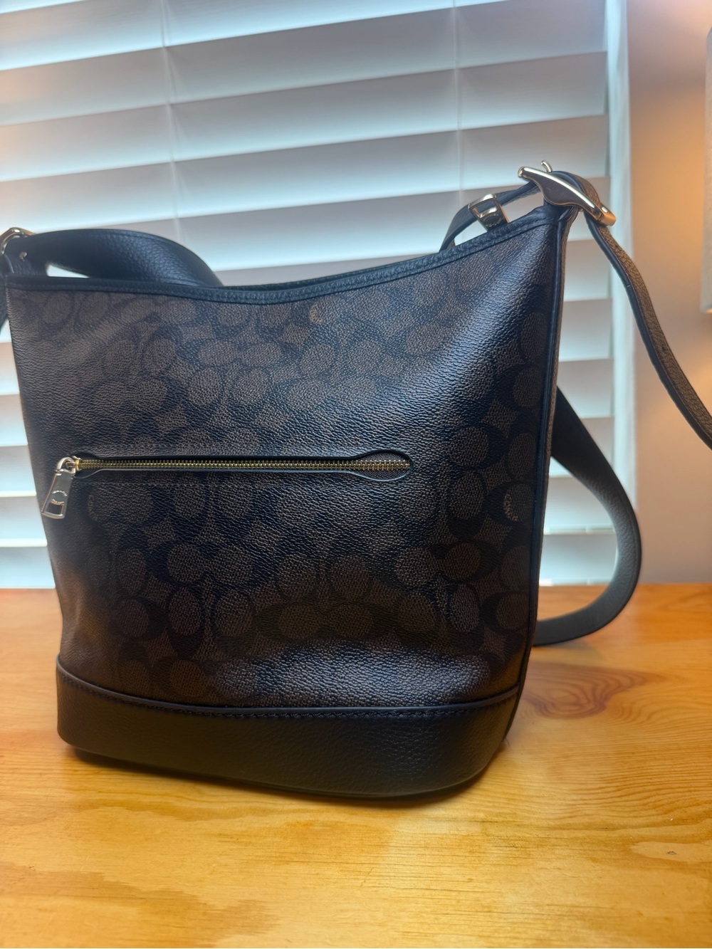 Coach CBH20 Jude Duffle Bag In Signature Canvas - Picture 10 of 15